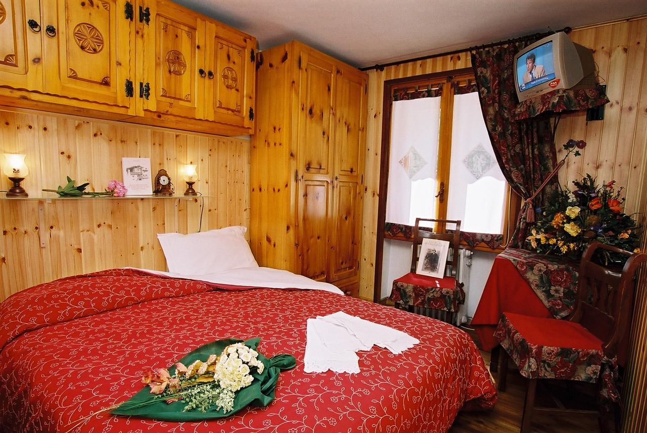 B&B Lepetitnid Valtournenche Exterior foto