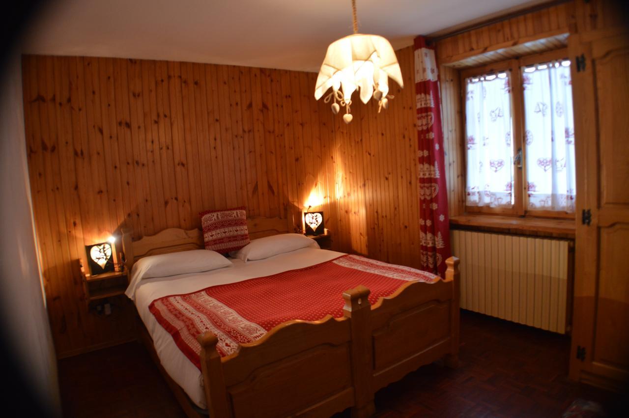 B&B Lepetitnid Valtournenche Exterior foto